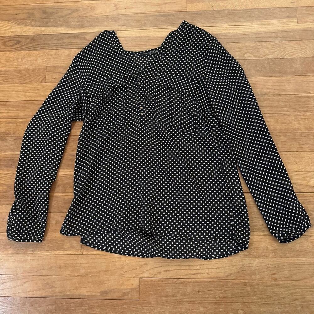 Atmosphere black white long sleeve light weight blouse size 12
b35